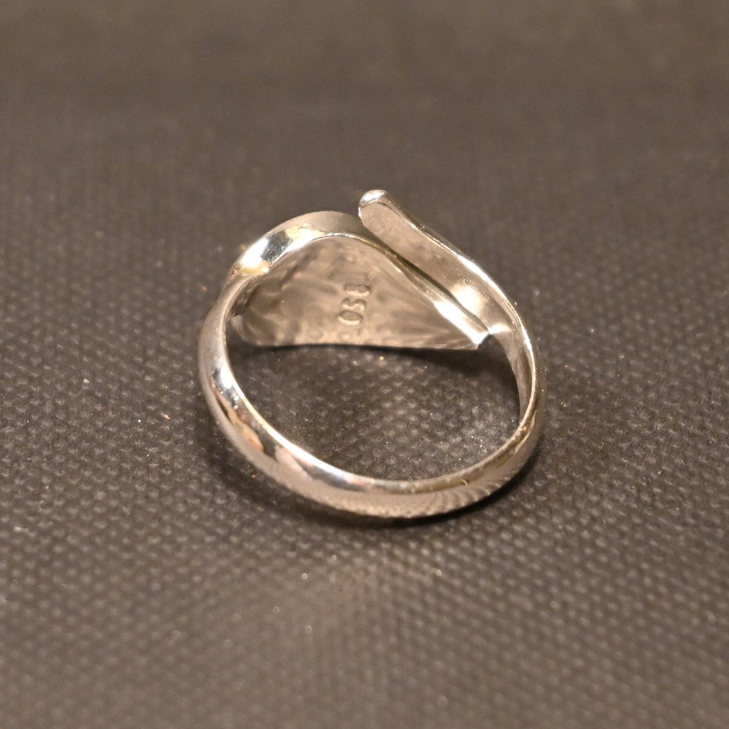 Unique Coca Leaf Ring Silver 950