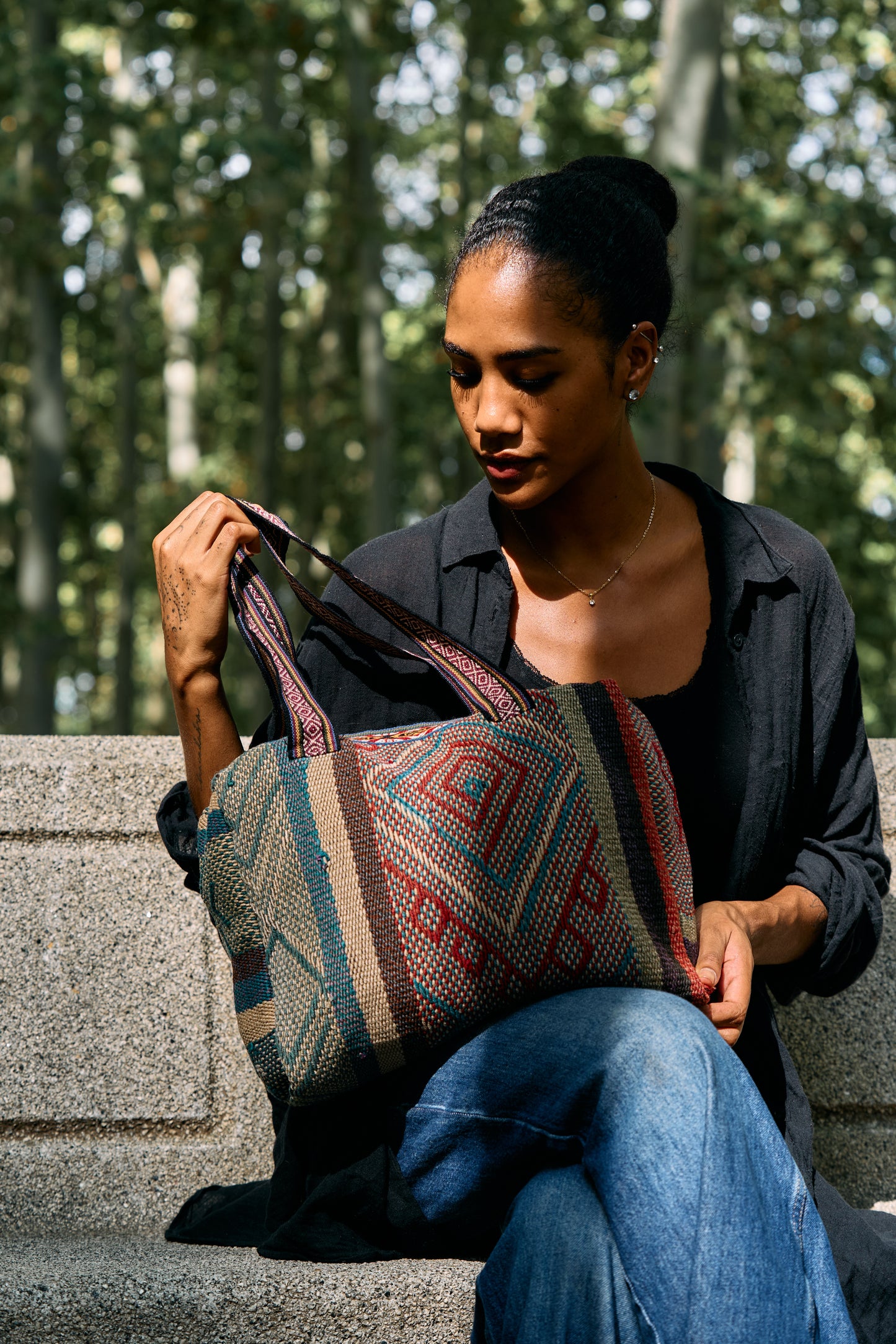 Geometric Pattern Shoulder Bag