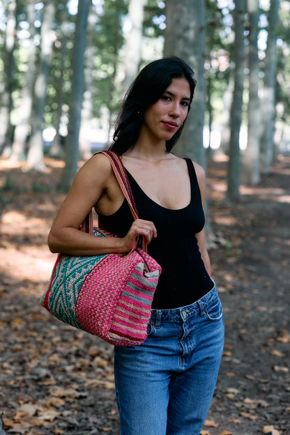 Geometric Pattern Shoulder Bag